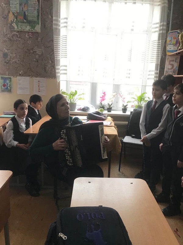Абдулгапурова Гулишат Зиявдиновна.